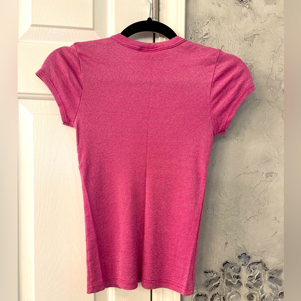 MICHAEL STARS  Cute cap sleeve tee shirt. - Picture 4 of 4